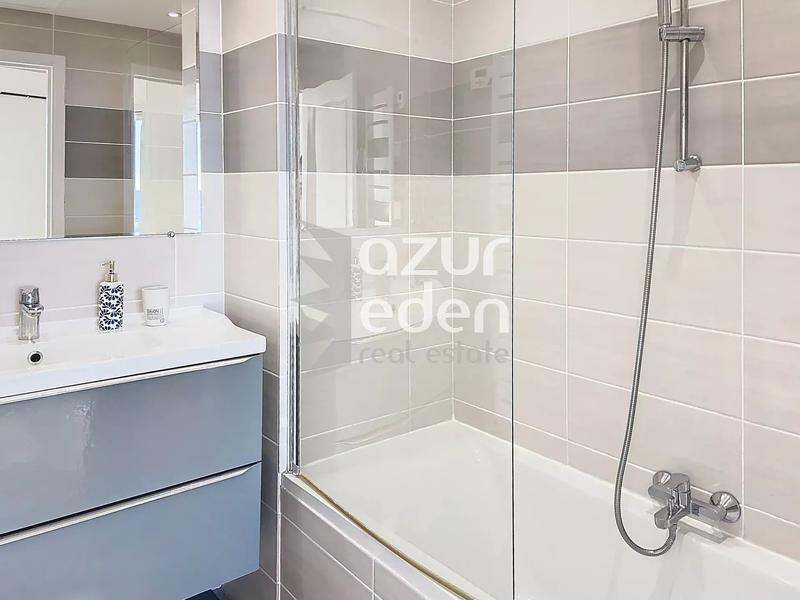 Appartement - 79 m² - 4 pièces