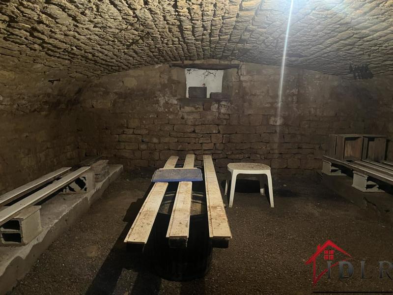 Propriété - 191 m² - 6 pièces