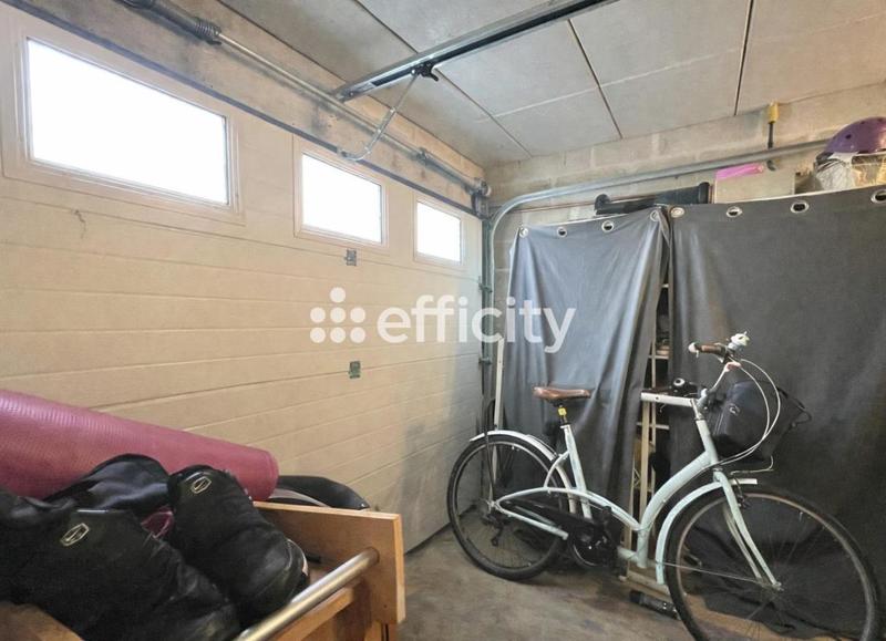 Maison - 101 m² - 5 pièces