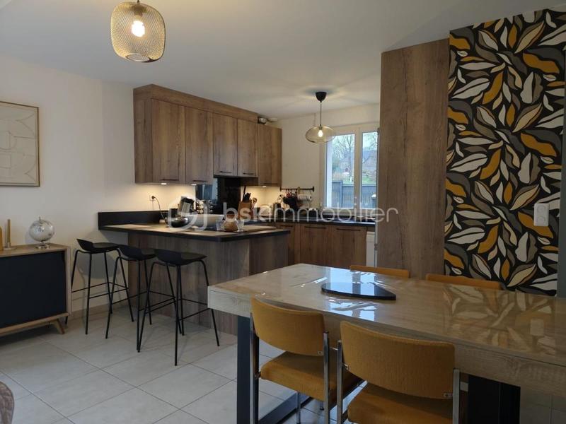 Maison - 125 m² - 6 pièces