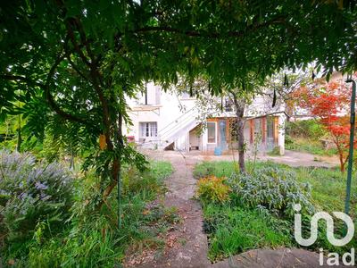 Maison - 176 m² - 5 pièces