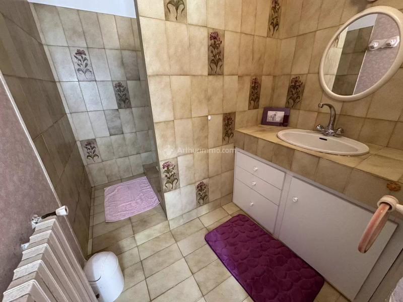 Maison - 200 m² - 8 pièces