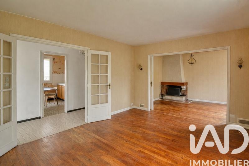 Maison - 90 m² - 5 pièces