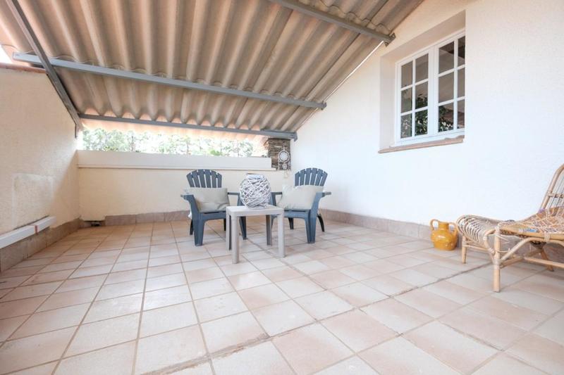 Propriété - 322 m² - 10 pièces