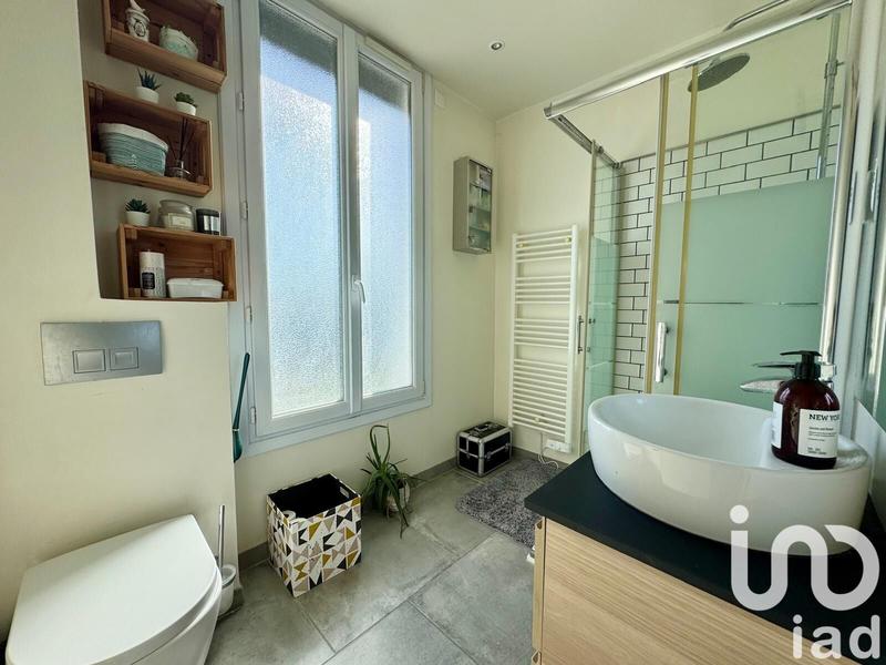 Maison - 121 m² - 5 pièces