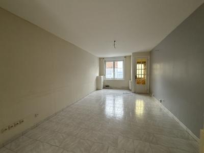 Maison - 83 m² - 4 pièces