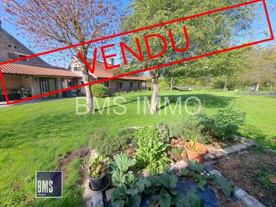 Maison - 270 m² - 8 pièces