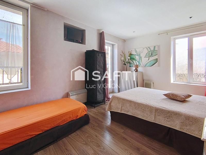 Maison - 389 m² - 14 pièces