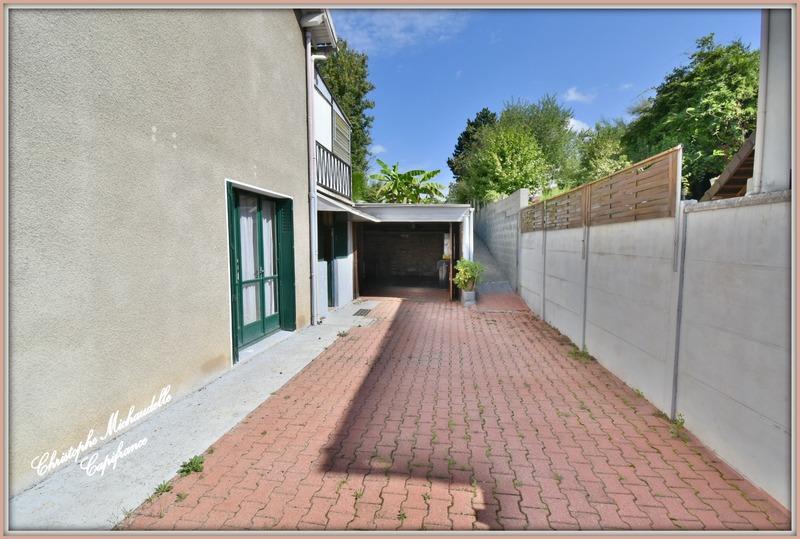 Maison - 128 m² - 6 pièces