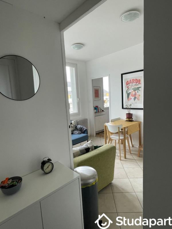 Chambre - 11 m² - 1 pièce