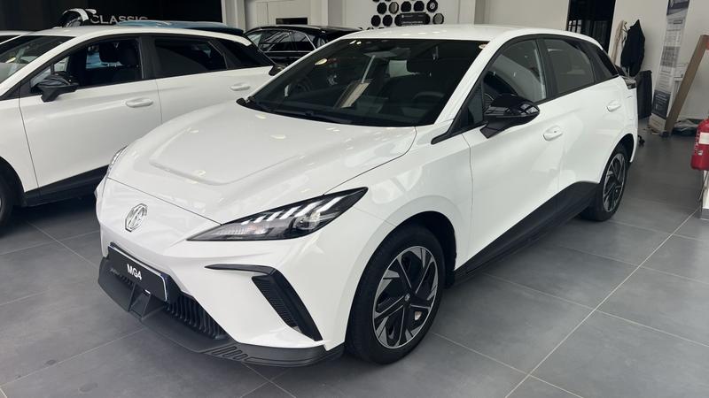 Mg Mg4 Standard 51kWh 125kW