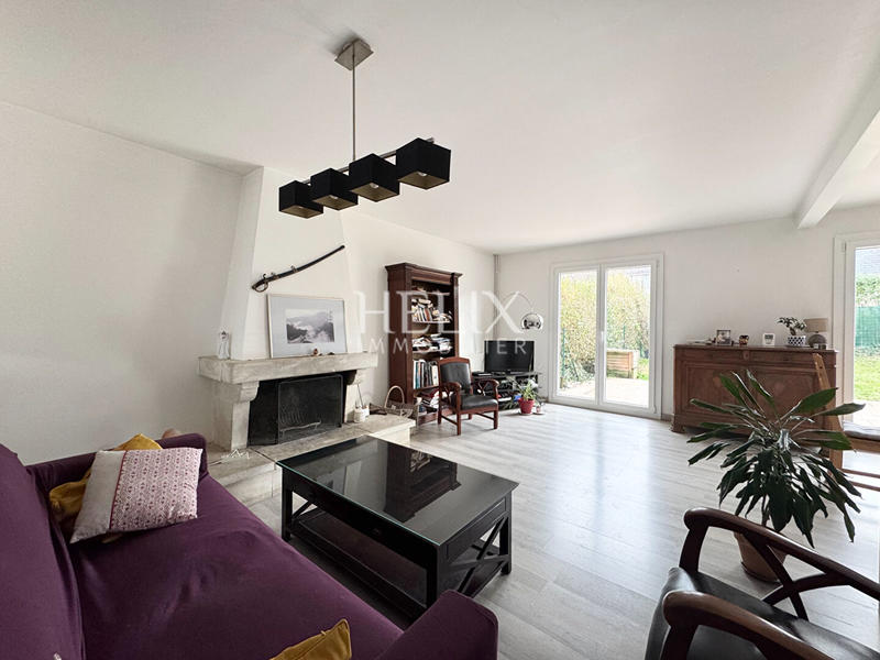 Maison - 120 m² - 6 pièces