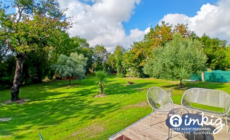 Maison - 252 m² - 8 pièces