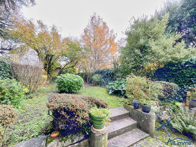 Maison ancienne - 180 m² - 6 pièces