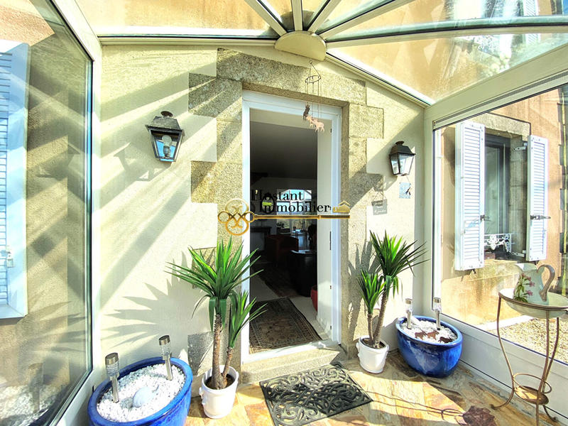 Maison - 190 m² - 8 pièces