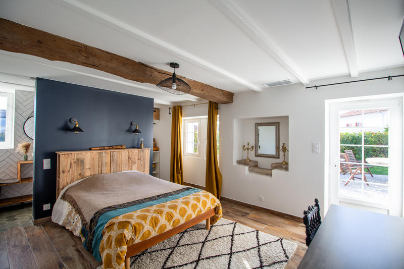 Maison - 360 m² - 9 pièces