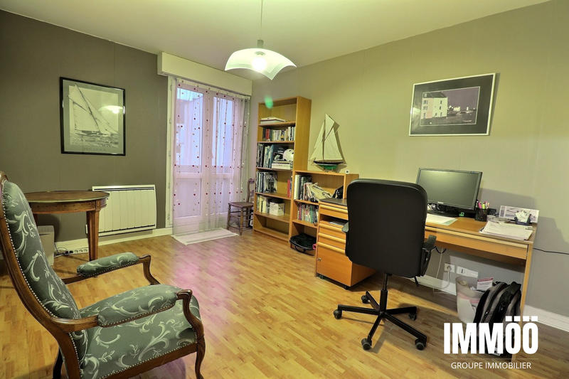 Appartement - 82 m² - 4 pièces