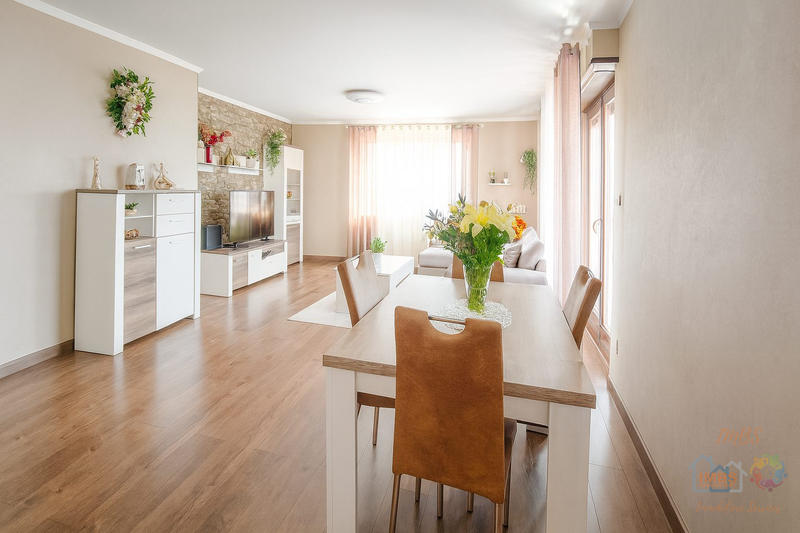 Appartement - 130 m² - 5 pièces