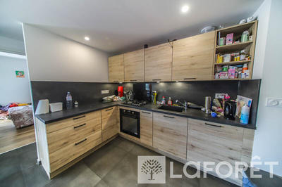 Appartement - 76 m² - 4 pièces