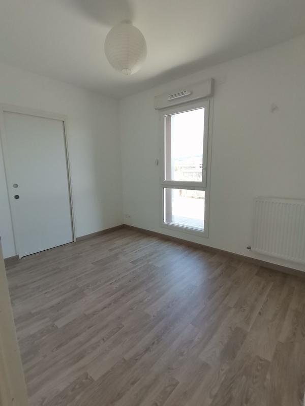 Appartement - 103 m² - 5 pièces