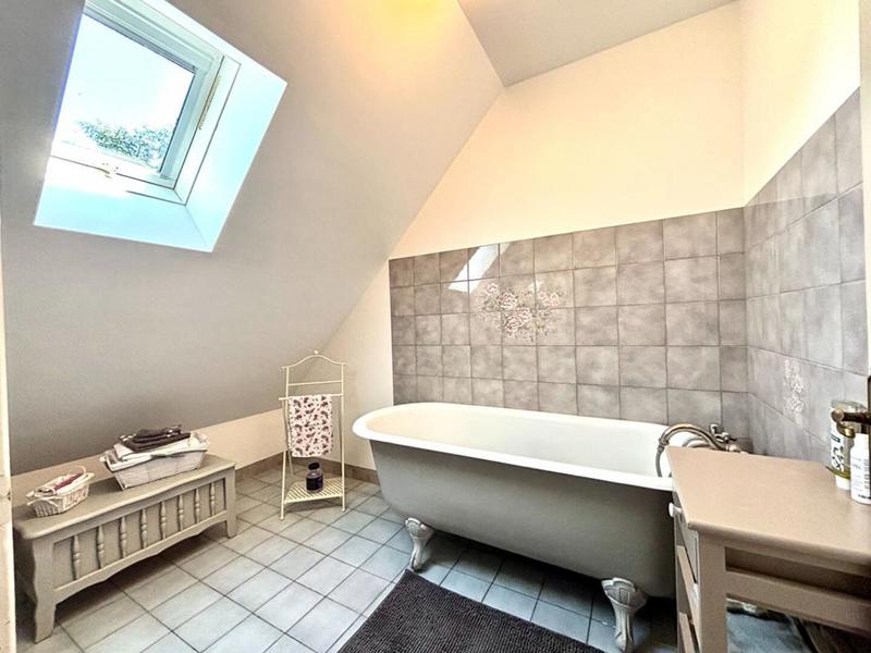 Maison - 155 m² - 6 pièces