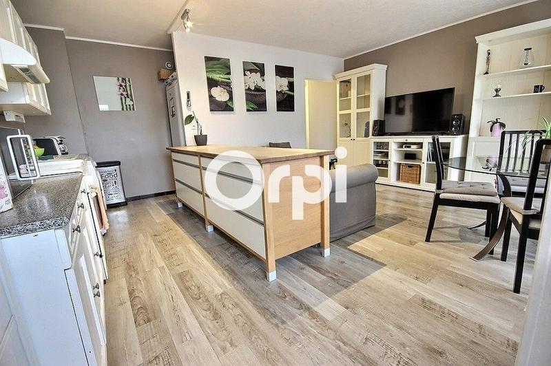 Appartement - 80 m² - 4 pièces