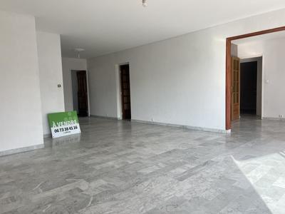 Appartement - 109 m² - 6 pièces