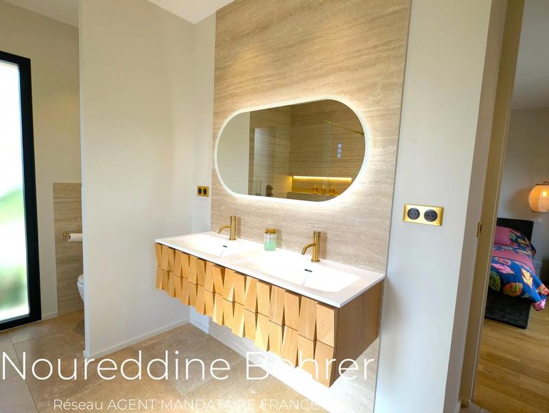 Villa - 165 m² - 5 pièces