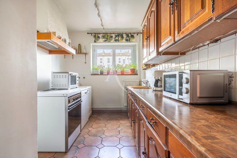 Appartement - 85 m² - 4 pièces