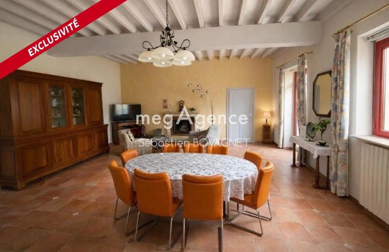 Propriété - 180 m² - 8 pièces