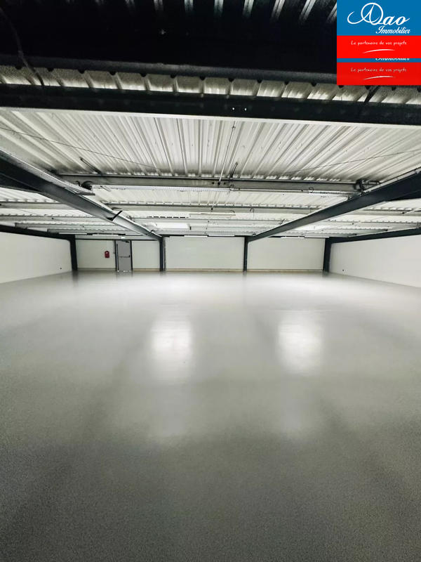 Local commercial - 700 m²