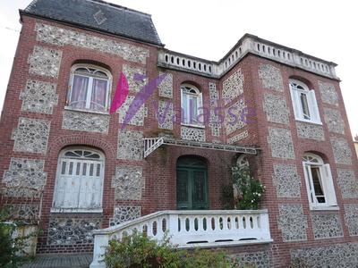 Immeuble - 214 m² - 5 pièces