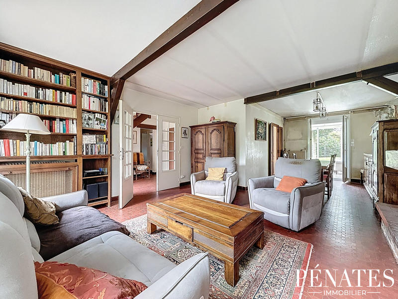 Maison - 140 m² - 5 pièces