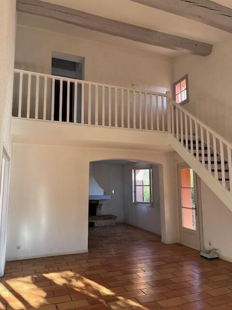 Villa - 145 m² - 6 pièces