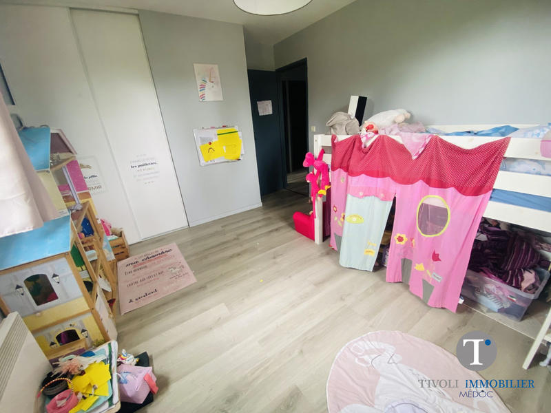 Maison - 93 m² - 4 pièces