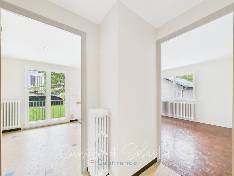 Appartement ancien - 68 m² - 4 pièces