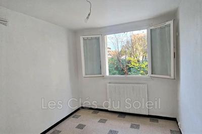 Appartement - 70 m² - 4 pièces