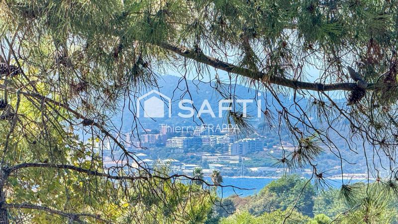 Villa - 226 m² - 5 pièces