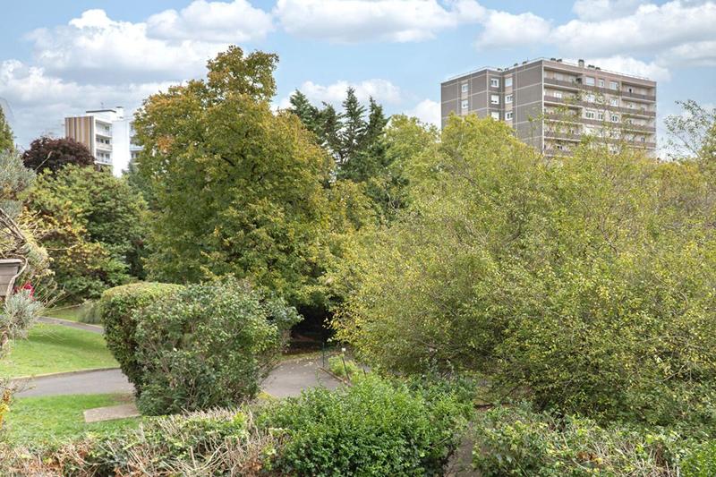 Appartement - 107 m² - 5 pièces