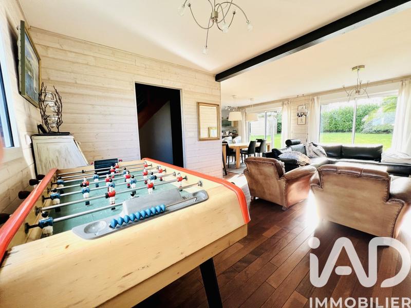 Maison - 104 m² - 5 pièces