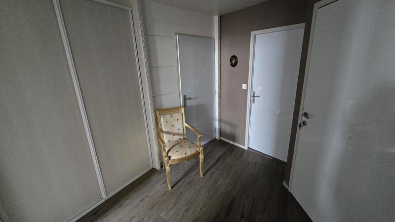 Appartement - 128 m² - 6 pièces