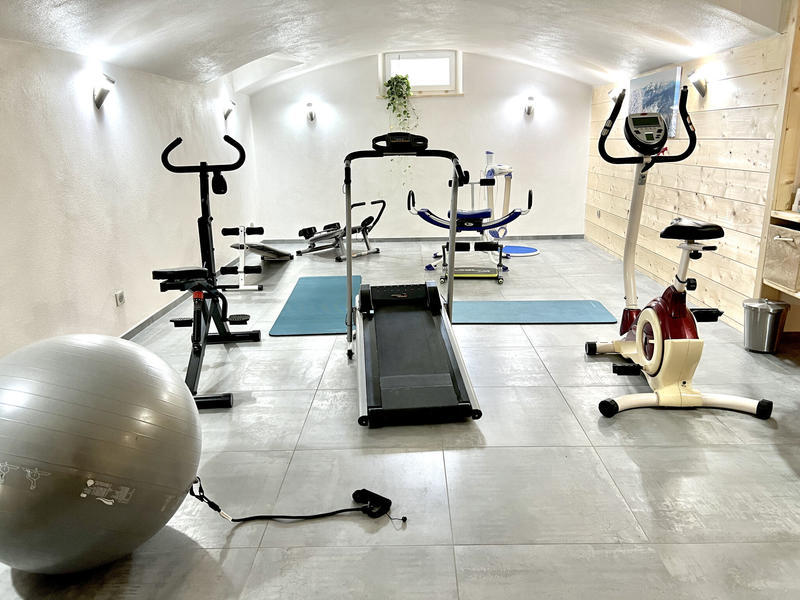 Propriété - 446 m² - 12 pièces