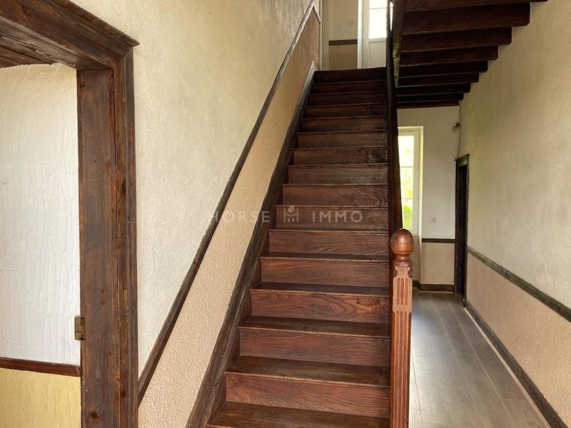 Propriété - 161 m² - 6 pièces