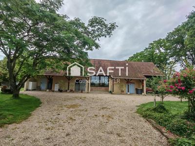 Maison - 186 m² - 6 pièces