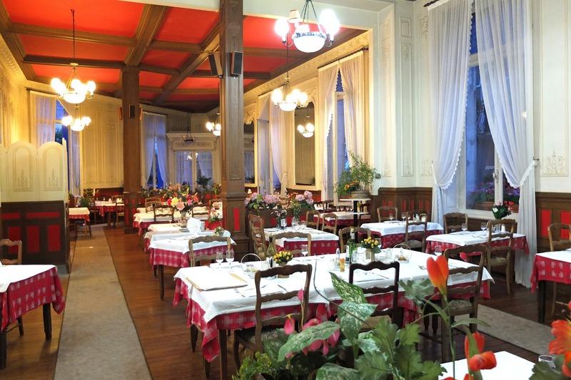 Immeuble - 3 000 m² - 80 pièces