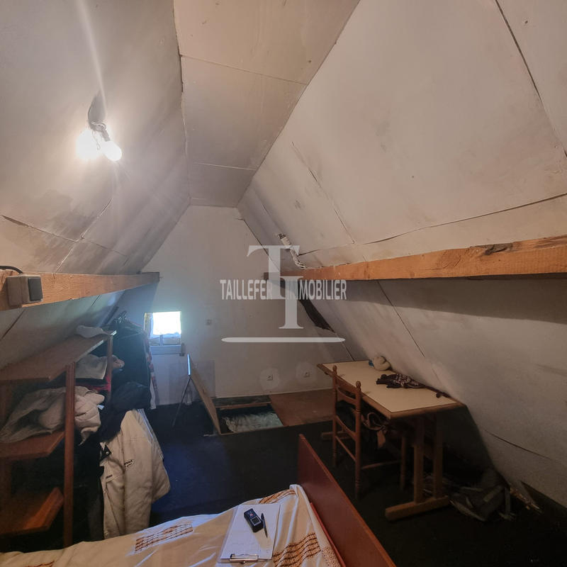 Maison - 95 m² - 6 pièces