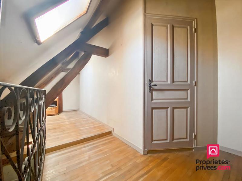 Maison - 140 m² - 7 pièces