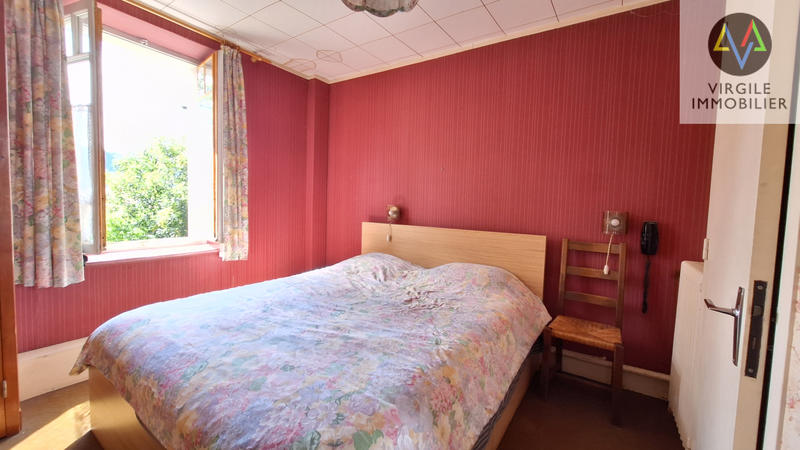 Maison - 477 m² - 18 pièces