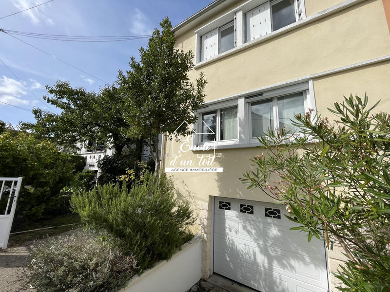 Maison - 101 m² - 5 pièces