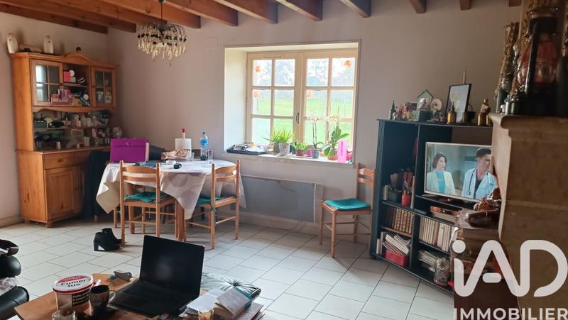 Maison - 96 m² - 5 pièces